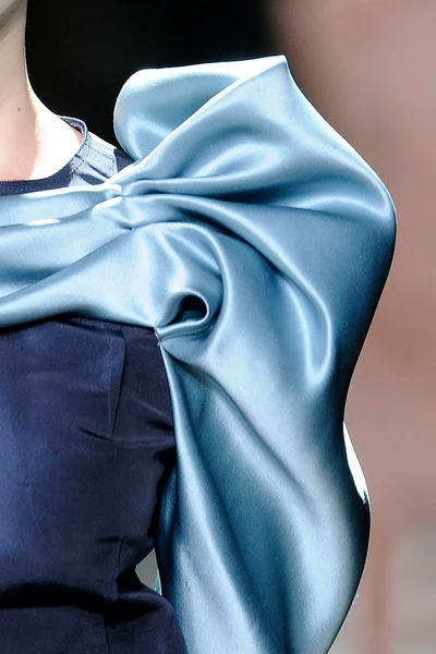 Look 8